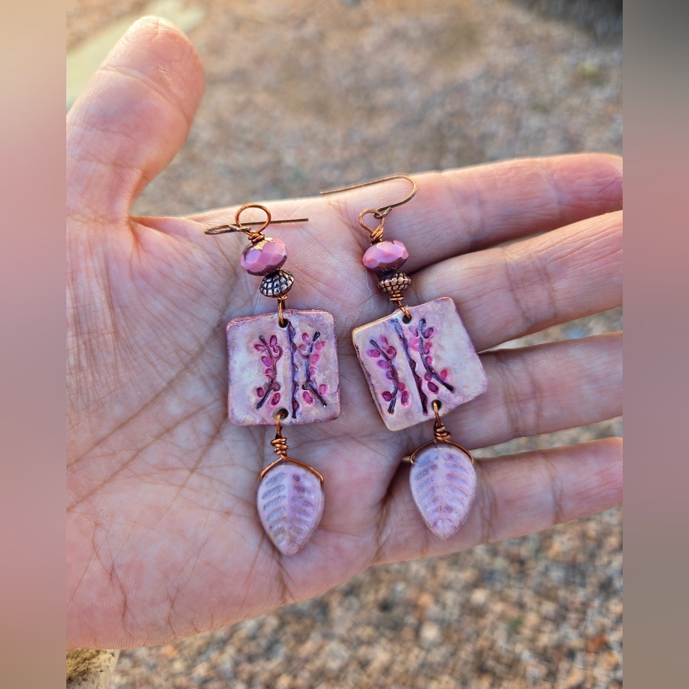 Handcrafted Romantic Rustic Pink Flowers In Clay & Glass In Copper Earrings - Picture 7 of 10